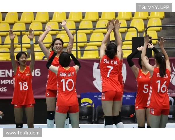 女排世界杯上的萌宝宝是（出征女排世界杯前女排队员一个个倒下）sports